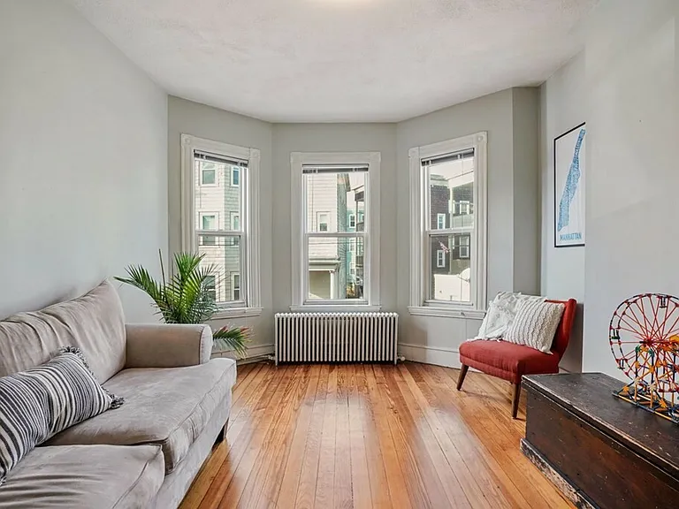 87 Roseclair St #2 — Photo 3