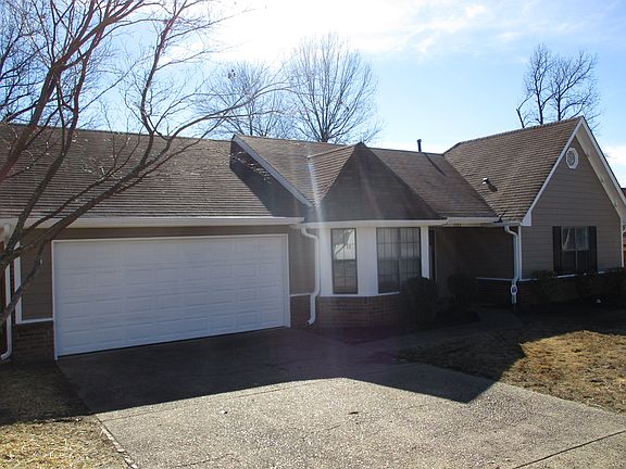 2nd image of 7353 Old Dominion Ct