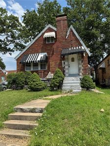 1555 Gieseking Ln, Saint Louis, MO, 63147