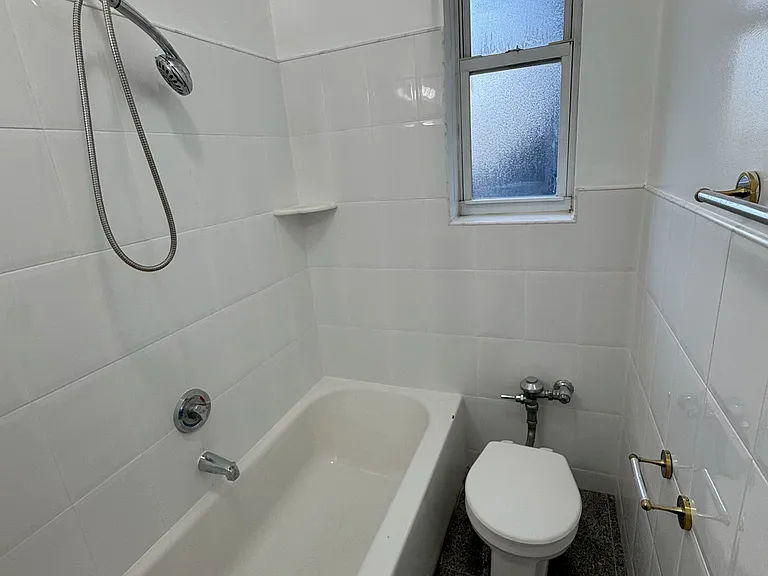 4321 56th St #3 — Photo 25