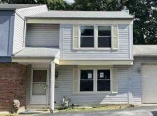 448 Hunting Creek Rd, Canonsburg, PA 15317