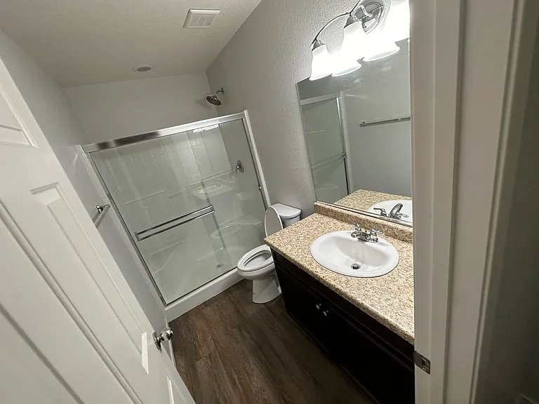 10726 Wrigley Field Ave — Photo 14