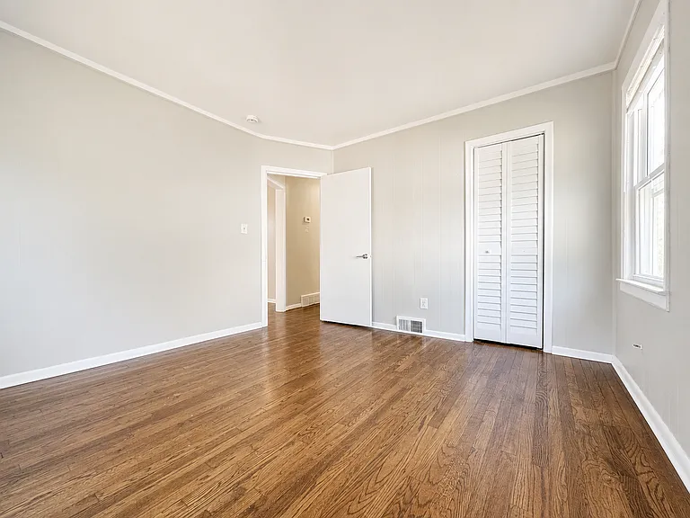 8100 Meadow Ave #1 — Photo 17