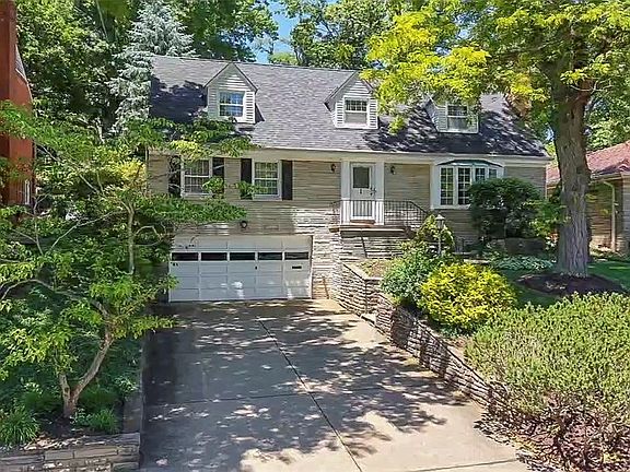 2nd image of 1436 Mohican Dr