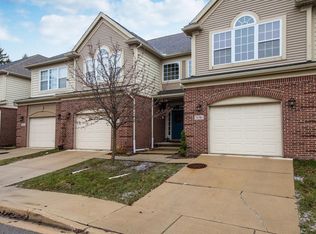 3016 Aspen Ln, Ann Arbor, MI 48108