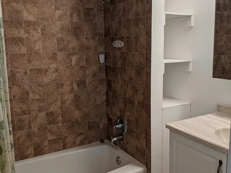 7517 Hawkins Creamery Rd — Photo 6