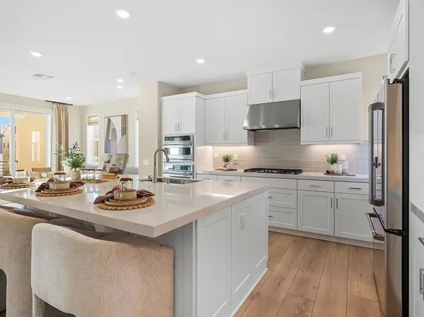 26663 Foliage Ln, Valencia, CA 91381