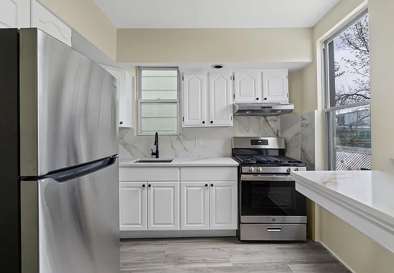 292 Claremont Ave #1 — Photo 3
