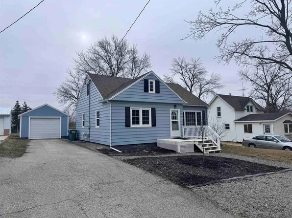 359 Willard St, Lime Springs, IA 52155