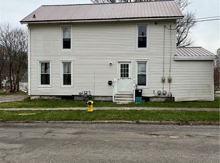 15 Handley St, Perry, NY 14530