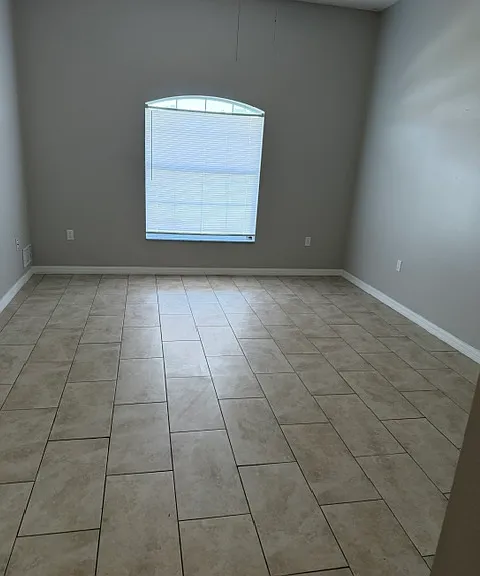807 Palermo Ct — Photo 28