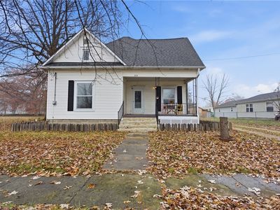 212 S Broadway St, Greenup, IL, 62428
