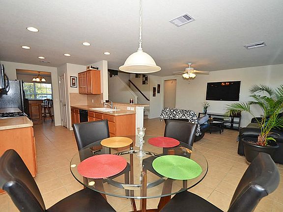  Lovely open style feel with the kitchen area open to the living room