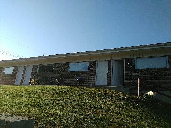 1st image of 810 Jefferson St