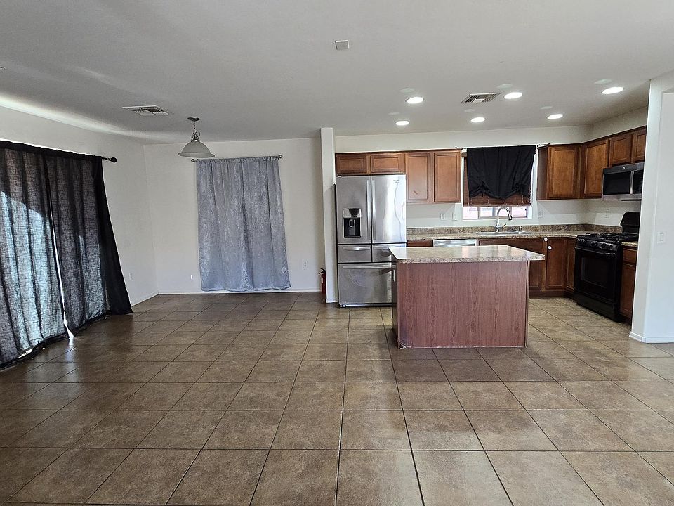 1st image of 14390 S Camino Vallado