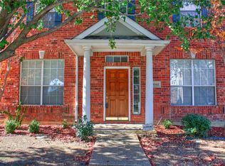 8343 Charleston St, Irving, TX 75063