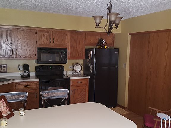 2nd image of 105 Caterpillar Dr #1A