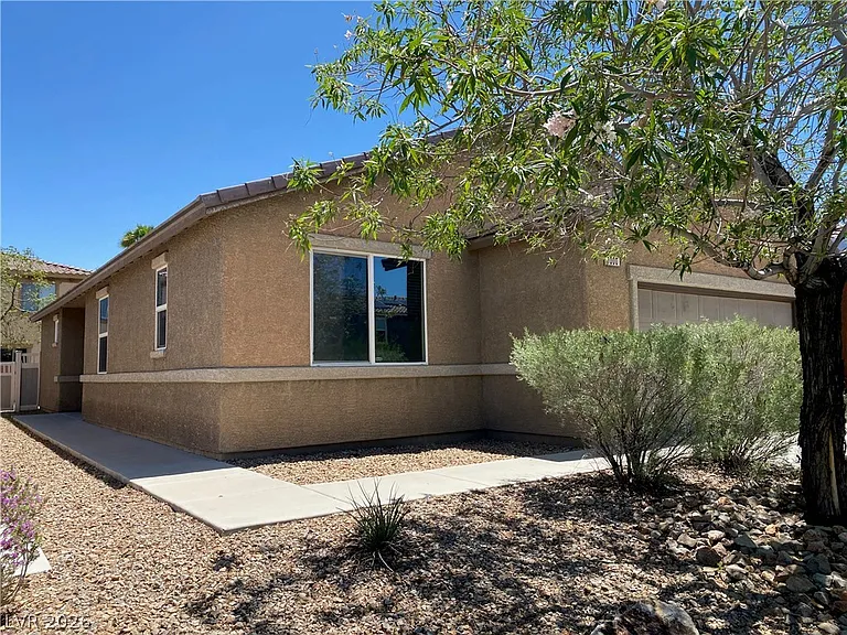1000 Aspen Cliff Dr — Photo 4