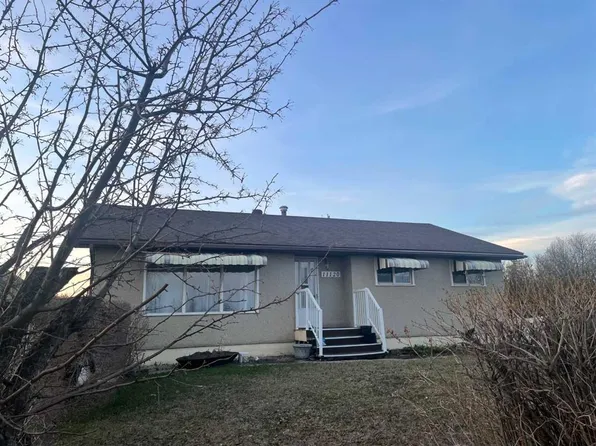 11120 S 105th Ave, Fairview, AB T0H 1L0