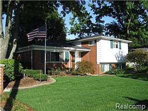2nd image of 14205 Shadywood Dr