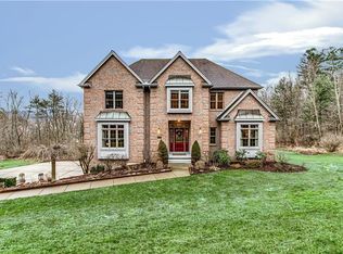 107 Star View Ln, Cranberry Township, PA 16066