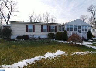 415 Allenbrook Ln, Reading, PA 19606