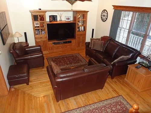 4th image of 214 Vliet Blvd