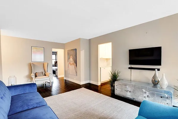 Rented by Level Group | media 68