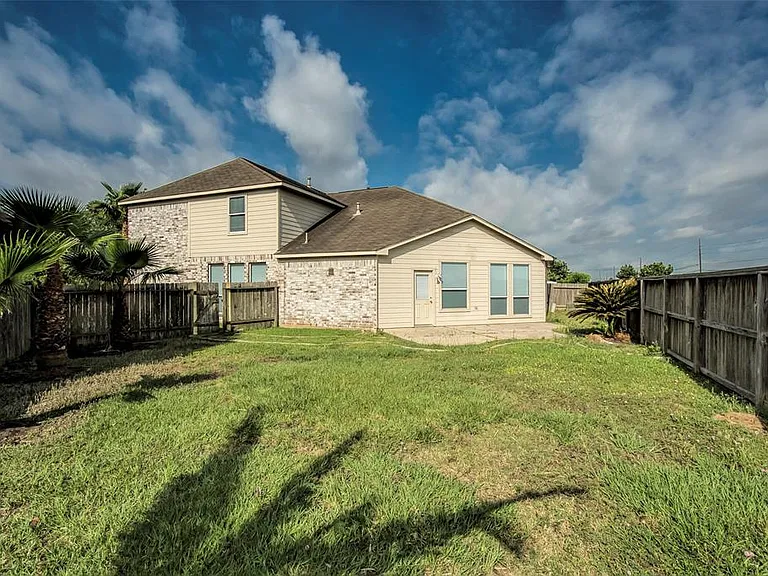 4014 Wren Brook Ct — Photo 13