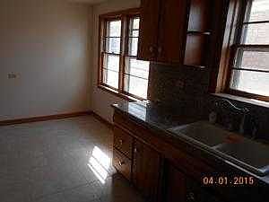Kitchen Dining Area