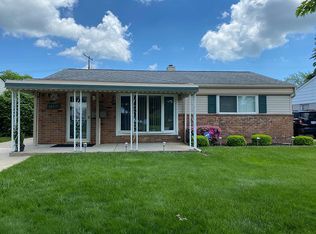 18217 Valade St, Riverview, MI 48193