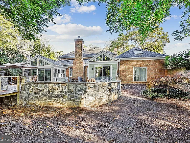 14708 Westbury Rd — Photo 51