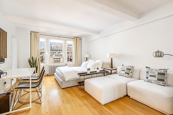 1st image of 299 W 12th St APT 7L