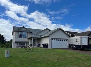 606 Park Brook Rd NW, Isanti, MN 55040