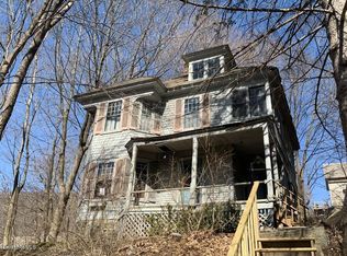 11 Hathaway St, North Adams, MA 01247