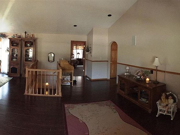 4th image of 10938 N River Ln