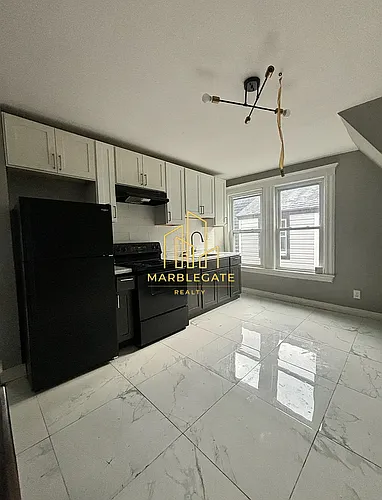 273 Amherst St #33 Photo 1
