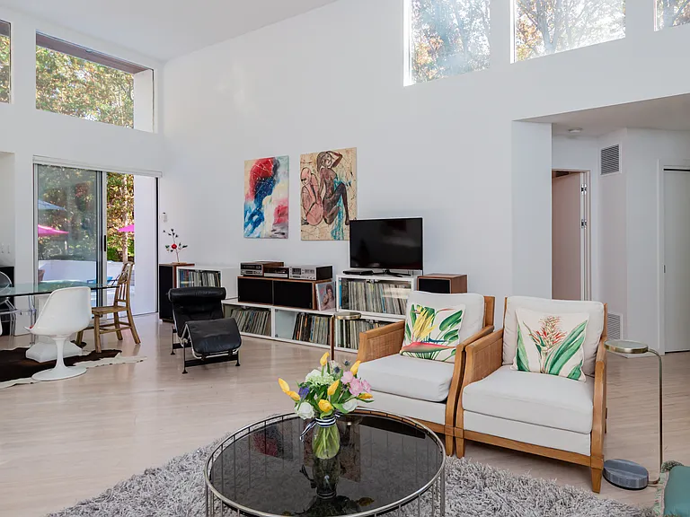 4 Bob White Ct — Photo 6