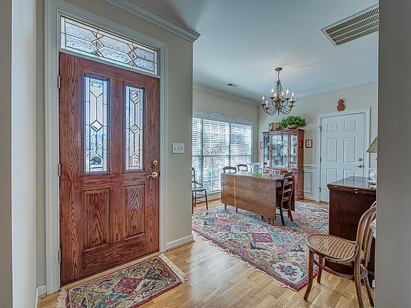 3rd image of 1238 Kennett Ave