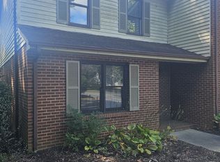 125 12th Ave NW, Hickory, NC 28601