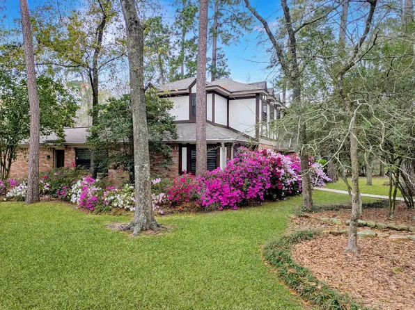 2 Chatterbird Ln, Spring, TX 77380