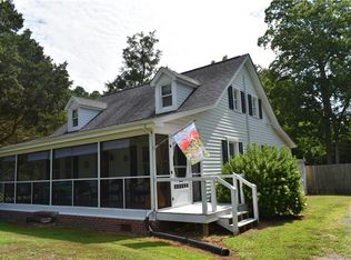 1041 New Point Comfort Hwy, Mathews, VA 23109
