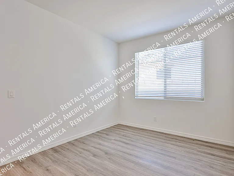 24144 W Gibson Ln — Photo 12
