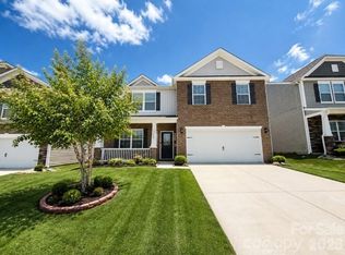 5120 Briscoe Dr, Charlotte, NC 28214