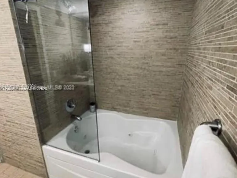 50 Biscayne Blvd #607 — Photo 11