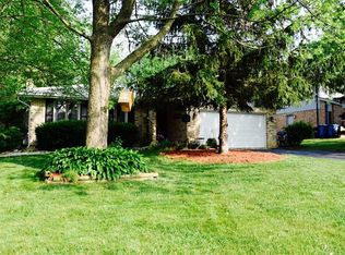 3525 Huntley Ter, Crete, IL 60417