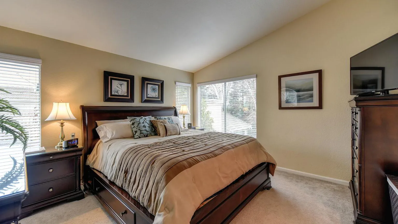 2912 Atterbury Way photo 1