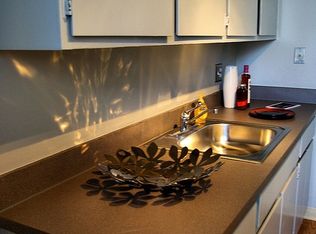 4312 W 13 Mile Rd APT 7, Royal Oak, MI 48073