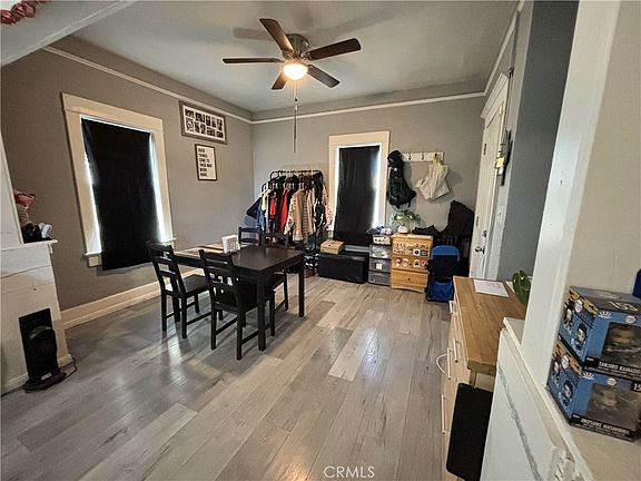 4th image of 15565 4th St