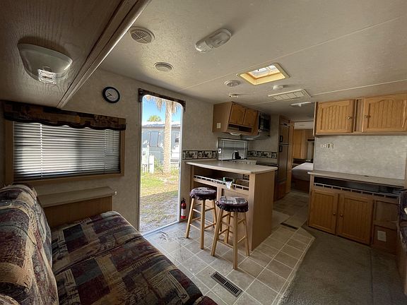 5th image of 5250 Us Highway Flt #441-16